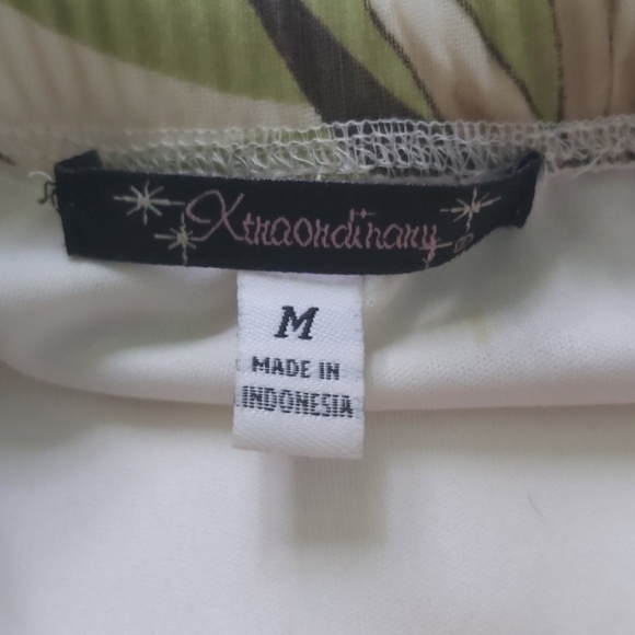 Floral, formal dress with spaghetti straps - Picture 3 of 3